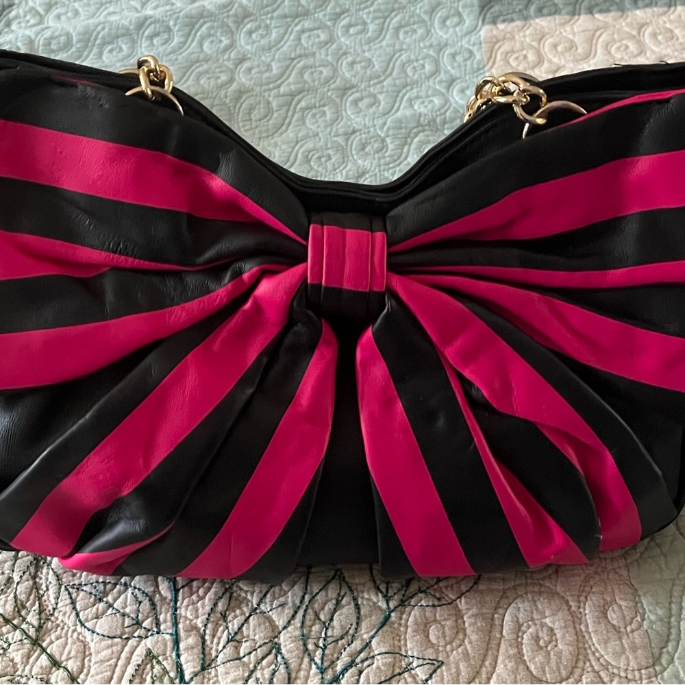 Never been used Betsey Johnson shoulder bag